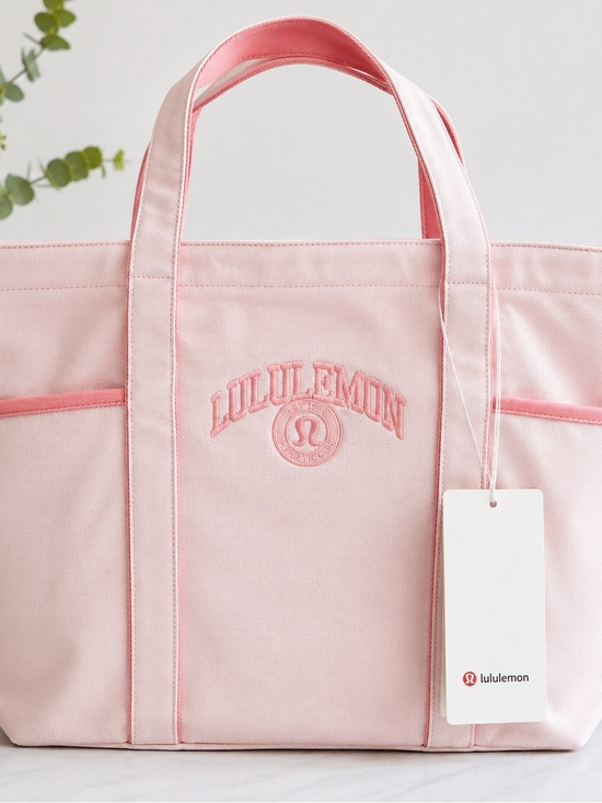 lululemon athletica Handbags - Lululemon Daily Multi-Pocket Canvas Tote Collegiate Pink Pearl Blush Blend NWT
